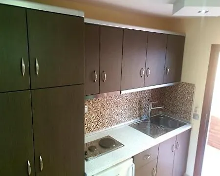 House Sartios Appartamento Sarti
