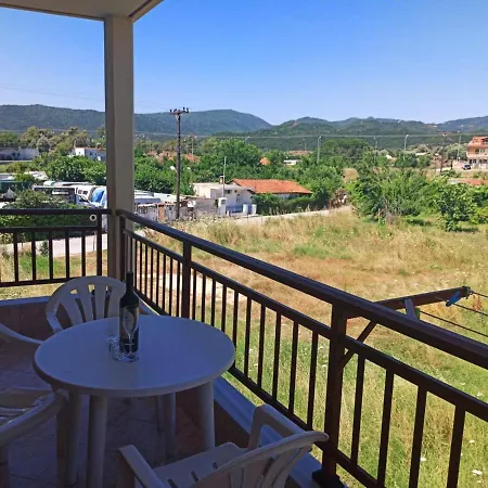 Apartment House Sartios *