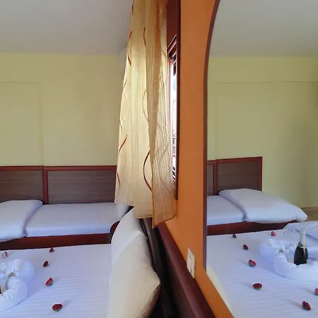 Apartment House Sartios Sarti
